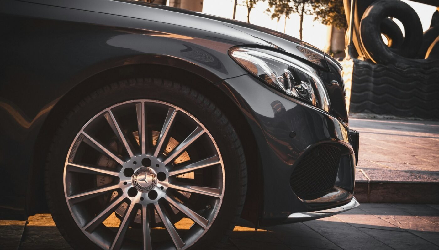 VIP executive transfer in a premium vehicle