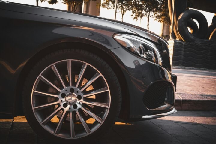 VIP executive transfer in a premium vehicle